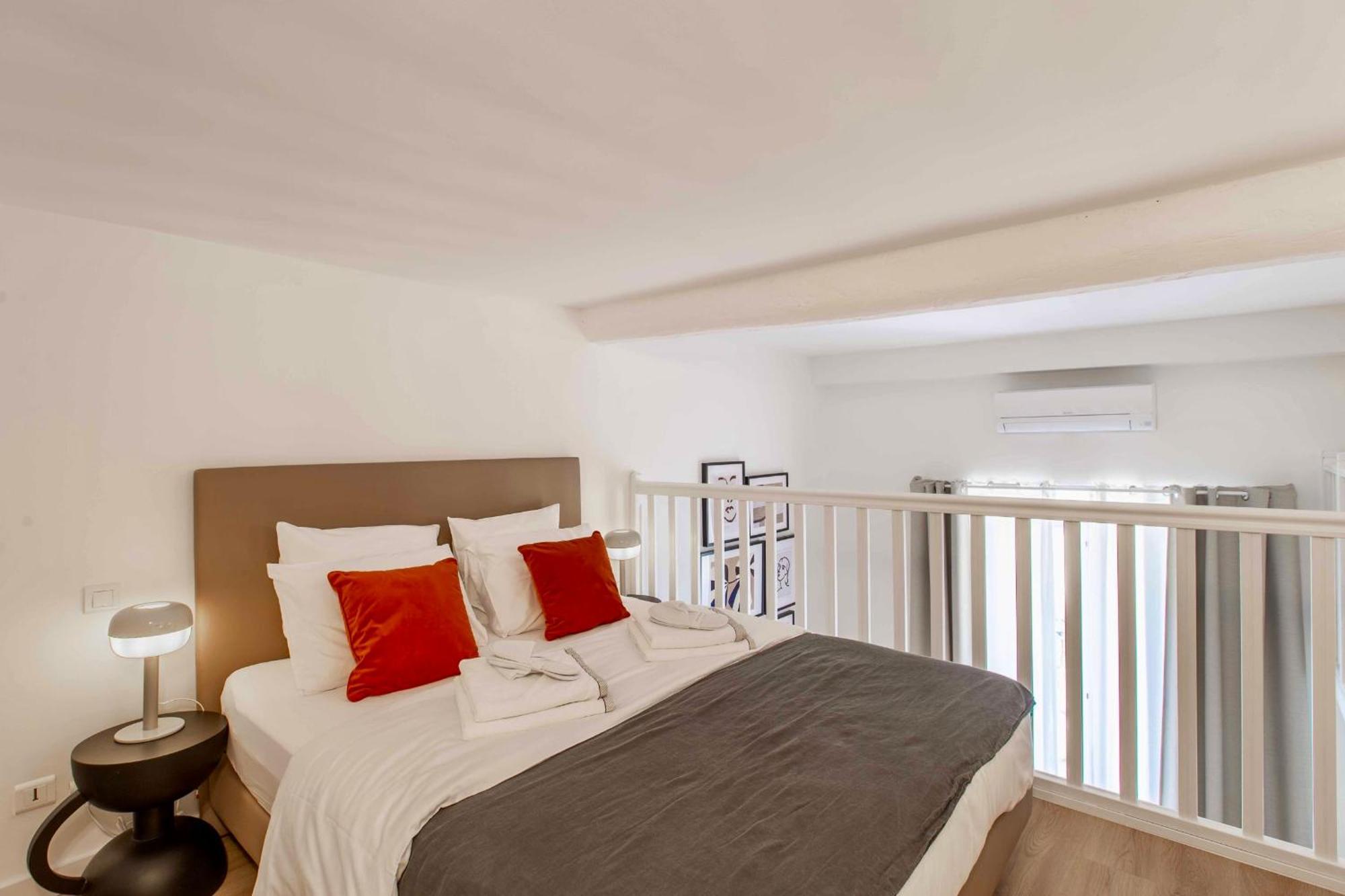 Suede Promenade Duplex Apartment At 1 Min From The Sea 2 Bathrooms Nice Exteriör bild